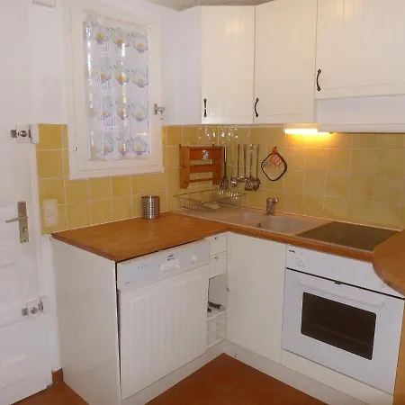 Daire Super Ile Rousse By Interhome